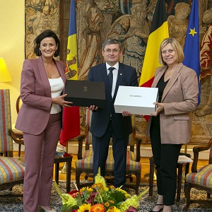 Bezoek van de voorzitter van het parlement van Moldavi