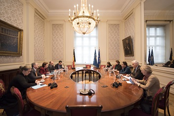 Ontmoeting met een delegatie van Kosovo