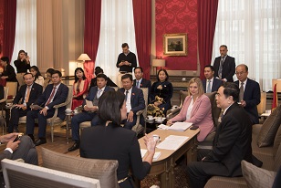 Bezoek van een parlementaire delegatie uit Vietnam