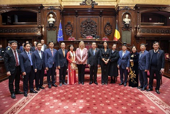 Bezoek van een parlementaire delegatie uit Vietnam