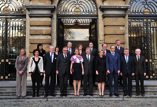 Derri�re cette photo se trouve la photo originale, indispensable pour une impression de qualit�.
