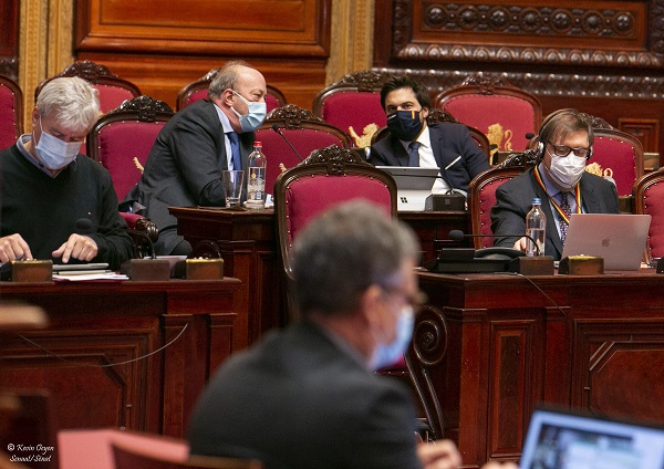 De Senaat keurt resoluties goed over internationale aangelegenheden als het conflict in Nagorno-Karabach, de terdoodveroordeling van dr. Ahmadreza Djalali en het conflict in Tigray