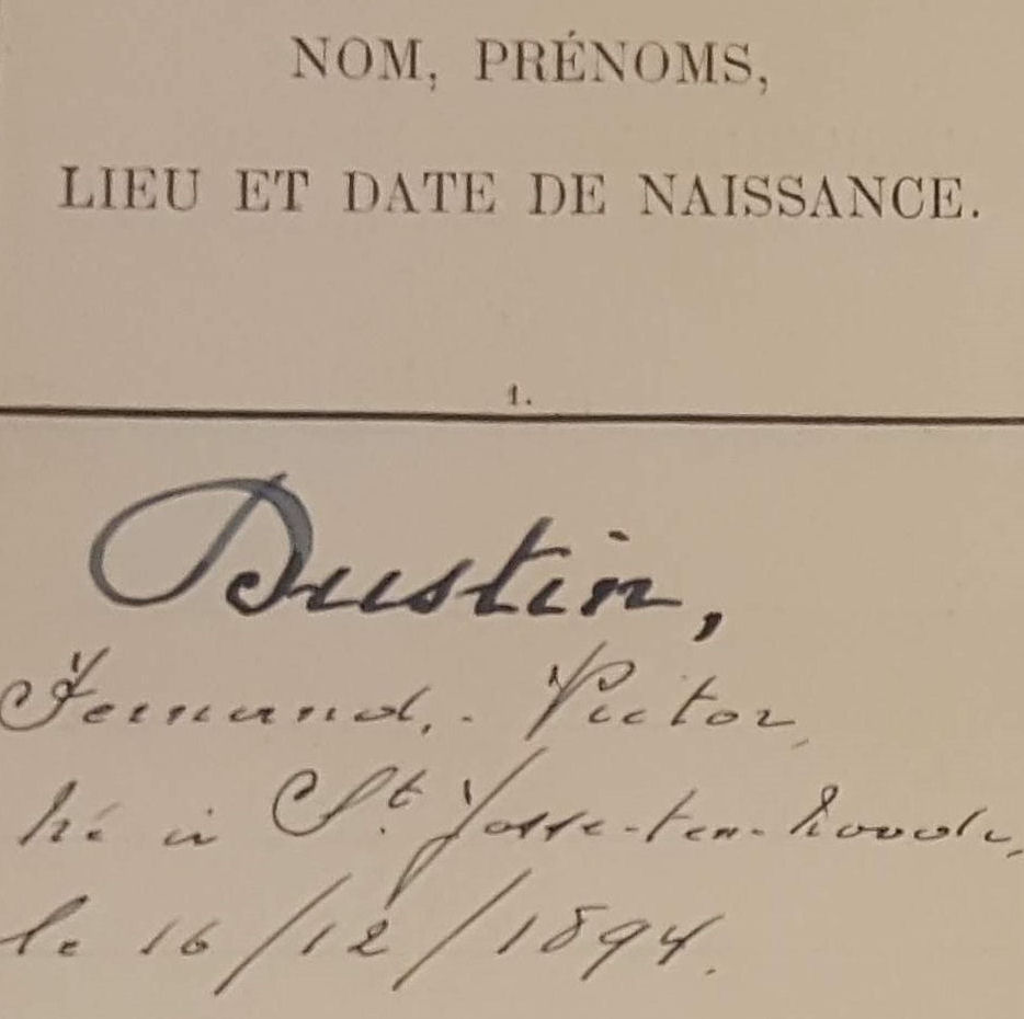 Fernand Dustin, inscription dans le registre du personnel du S�nat
