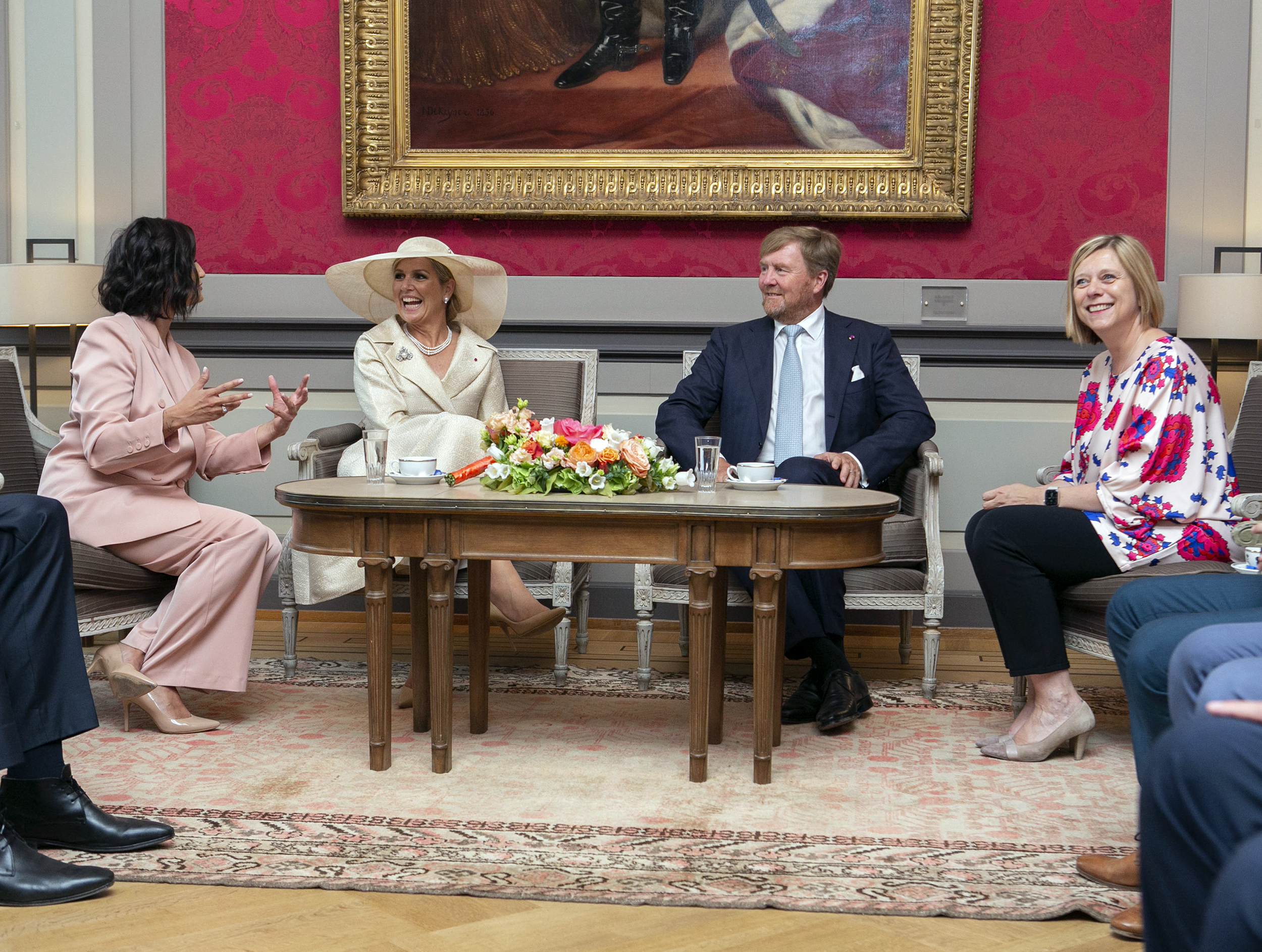  Willem-Alexander en Máxima op bezoek in het parlement