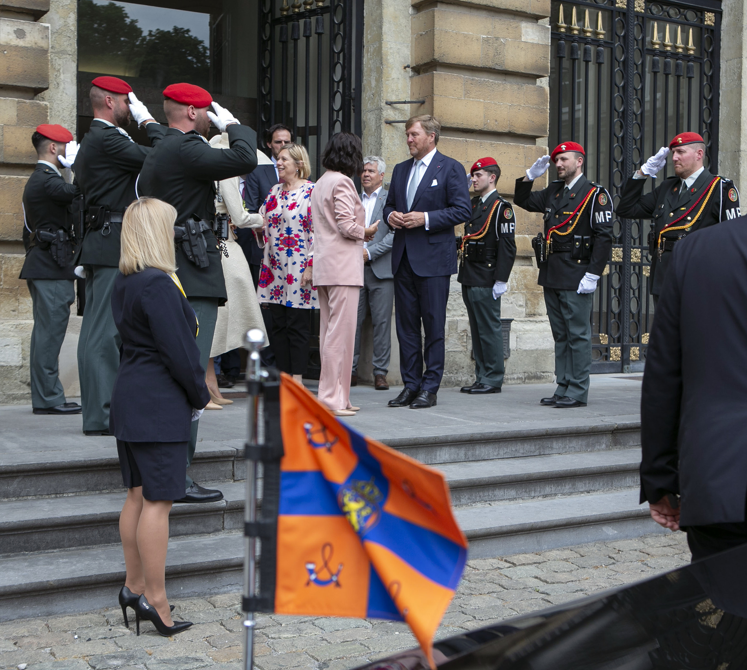  Willem-Alexander en Máxima op bezoek in het parlement